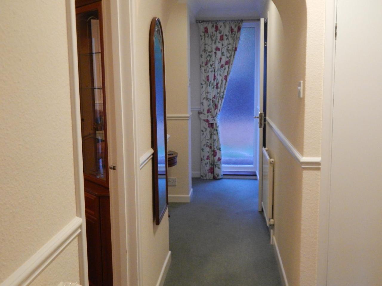 Spacious 3 Bdr House With Parking-Families-Corporate Groups By Orbitat Accommodations Cambridge Exterior foto